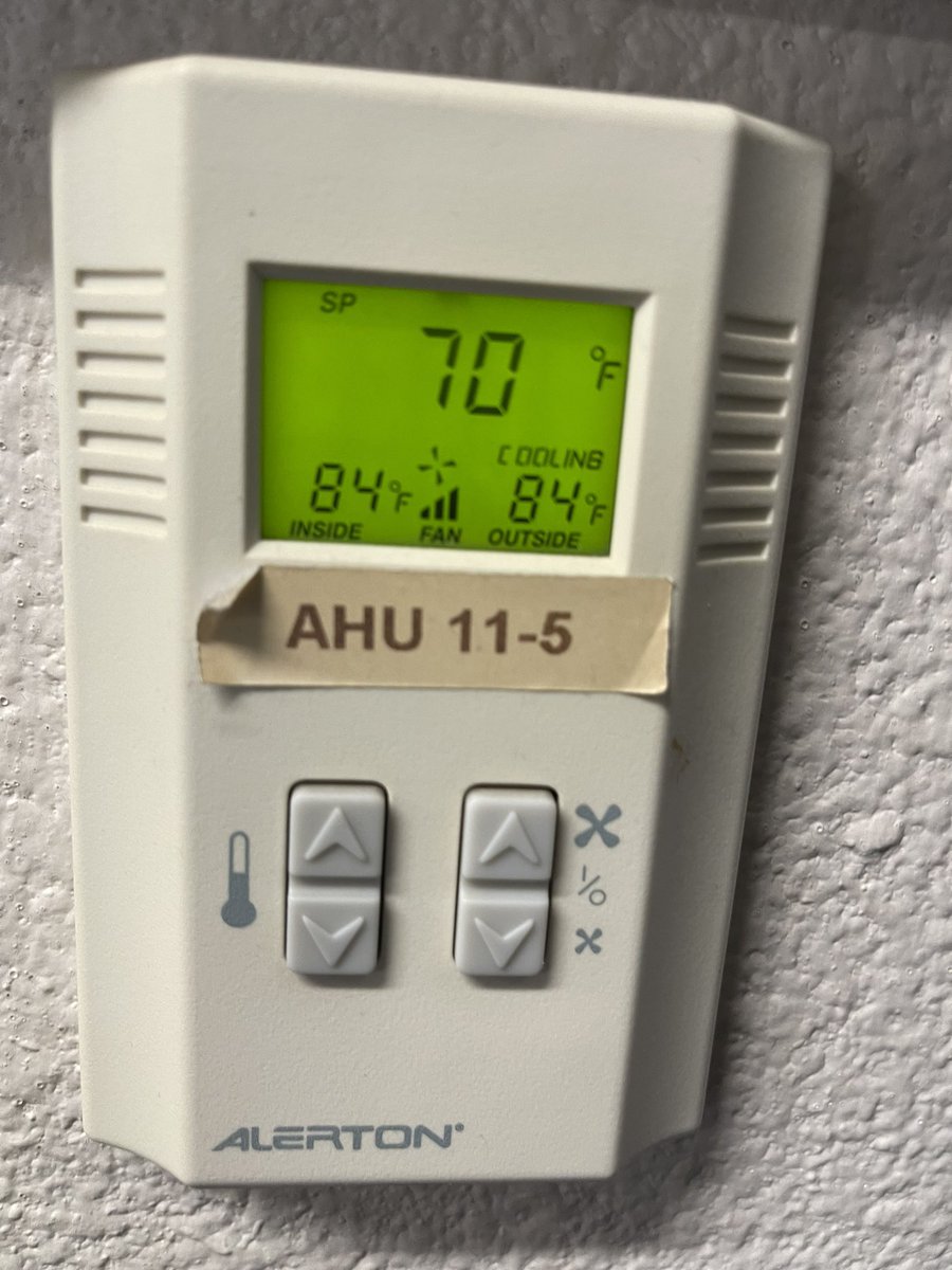 Send help 🔥😭 #thisisliterallyNOTcool <a href="/PowayUnified/">Poway Unified</a> <a href="/BobcatsBHMS/">BHMSBobcats</a>