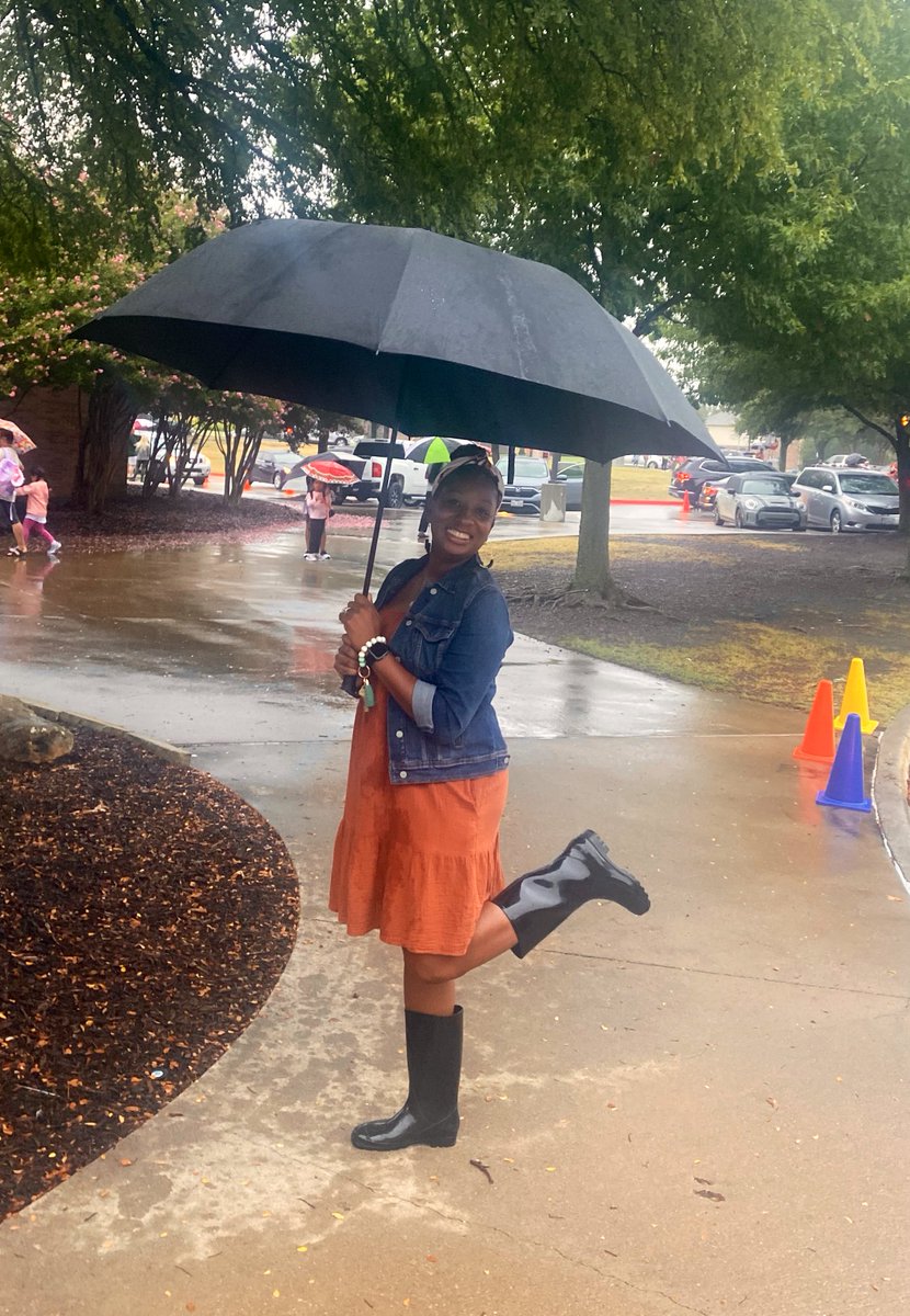 Ms. Deese (@msdeeseiscool) on Twitter photo Our AP is more fabulous than yours! ✨#fisdmadetoshine #oglestrong <a href="/OgleElem/">Ogle Elementary</a> <a href="/DowntownAPbrown/">Stephanie Brown</a> Our AP is more fabulous than yours! ✨#fisdmadetoshine #oglestrong <a href="/OgleElem/">Ogle Elementary</a> <a href="/DowntownAPbrown/">Stephanie Brown</a>