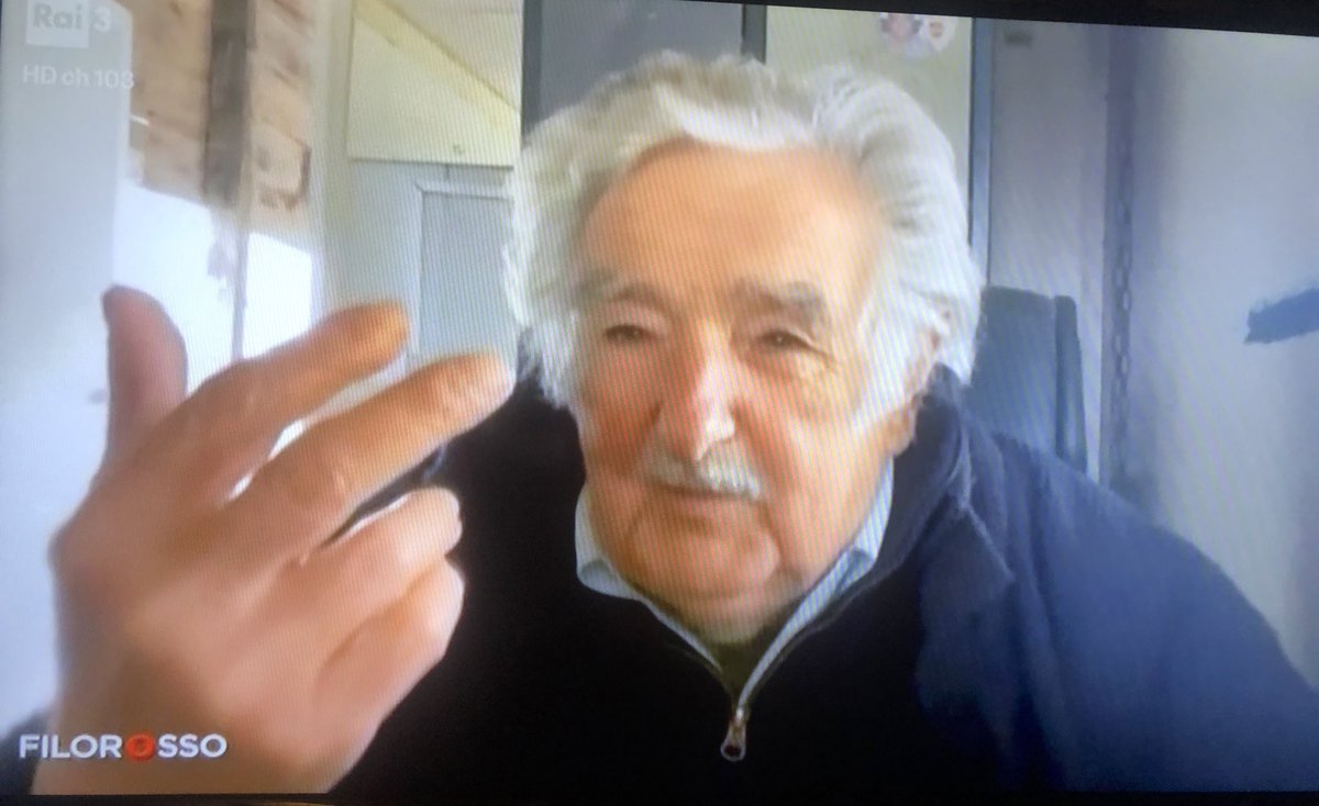 Nerys__'s tweet image. #PepeMujica “La nostra civiltà ha un’enorme mancanza di felicità perché non ha tempo di coltivare i propri affetti” #Filorosso @roberta_rei