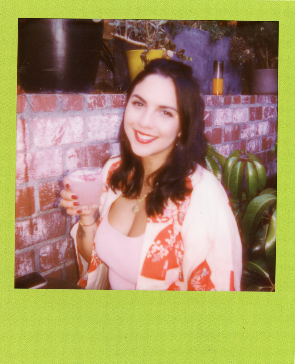DeweySaunders's tweet photo. Polaroids in Echo Park https://t.co/Fmt0K7x6Ui