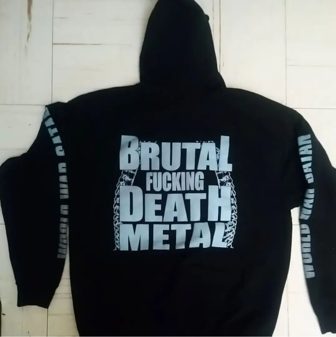 metalero_museo's tweet photo. Sudadera del Disco World War Satán de LIGHT OF DARK del año 2011  #lightofdark #museodelheavymetalmexicano https://t.co/Z3xUTaq7rw