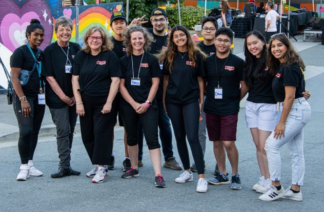 mizklj's tweet photo. Well, that's a wrap on another summer of #FridaysonFront events!  Our team worked incredibly hard to bring  #newwest 6 nights of connected community, entertainment &amp; fun. There are simply too many people to thank: volunteers, partners, sponsors, members and more… https://t.co/fWhlXCNhDq