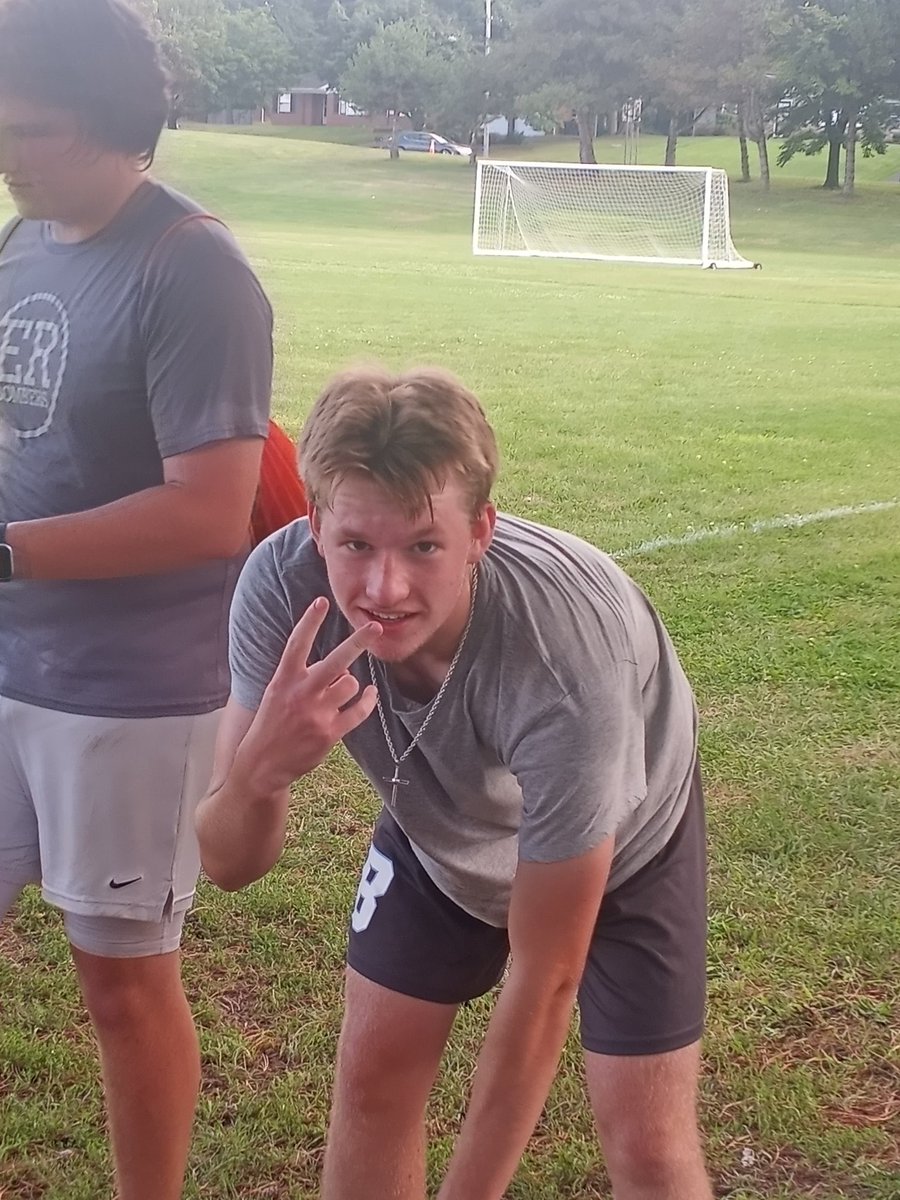 ER Boys Soccer tweet media