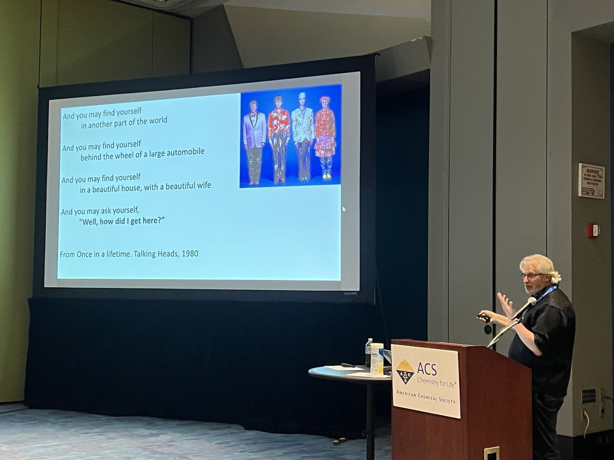 AER closing speech 🎊 concludes <a href="/adrian_roitberg/">Adrian Roitberg 🏳️‍⚧️</a> honorary symposium #compchem <a href="/ACSCOMP/">ACS COMP</a> #ACSFall2022 #ACSChicago