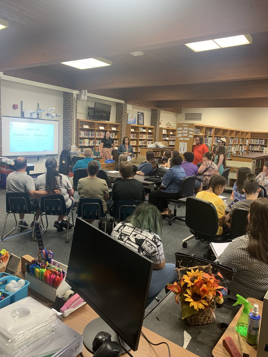 Denise Manganello tweet media