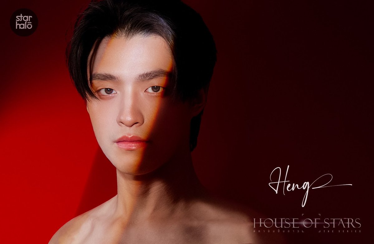 NotiBLOficial's tweet photo. 🚨NUEVO BL🚨

La nueva productora #StarHaloEntertainment presenta su nuevo BL tailandés titulado #HouseOfStarsTheSeries con:

📌 #Numchok (IG: numchok_tanon)
📌 #Heng (IG: hengmark.ii)
📌 #Katang (IG: itscallmurderbaby)
📌 #Boss (IG: bos_suisterr)

#BL #สถาบันปั้นดาว https://t.co/DDzzUAaIeA