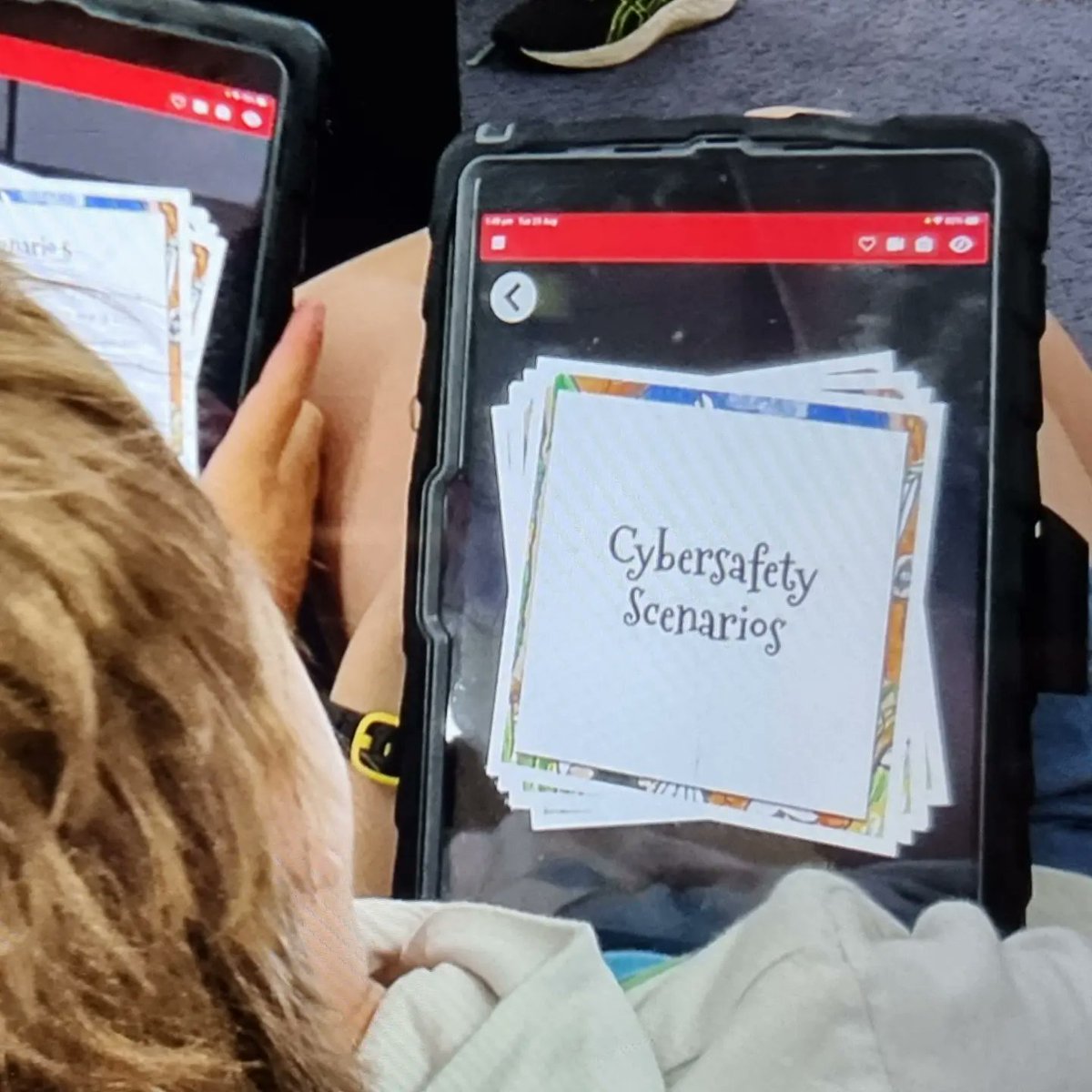 The only time you'll see me dressed as a galah! #bookweek2022  #AugmentedReality #digitaltechnologies #cybersafetyforkids <a href="/kimmaslin/">Kim Maslin</a> #appleclipsfun