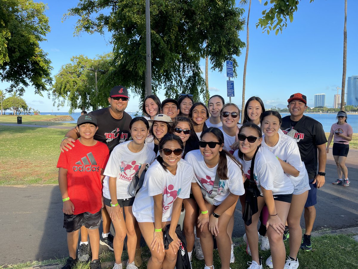 HUGSHawaii's tweet photo. Mahalo to everyone who contributed to the Hawaii Visitor Industry Charity Walk to support HUGS!
#HUGSHawaii #40yearsofHUGS https://t.co/A9v9kHd3zk