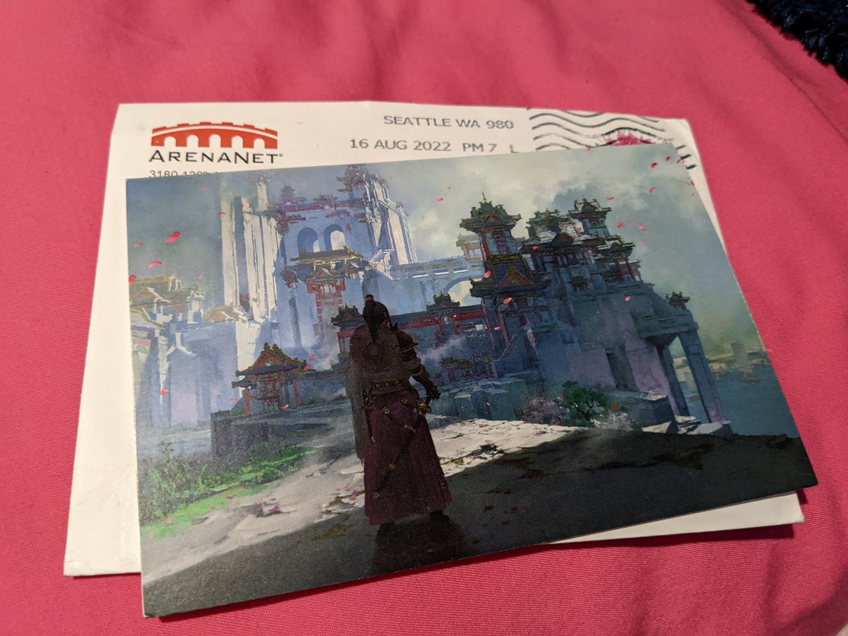CharGwyl's tweet photo. Happy Birthday @GuildWars2 !!❤️I definitely got a little teary-eyed coming home to this in my postbox, thank youu😭❤️This game and the people I've met through it mean so much to me. Thank you for an incredible 10 years, I can't wait for our future adventures in Tyria! #GuildWars2 https://t.co/6DoonMwvQI