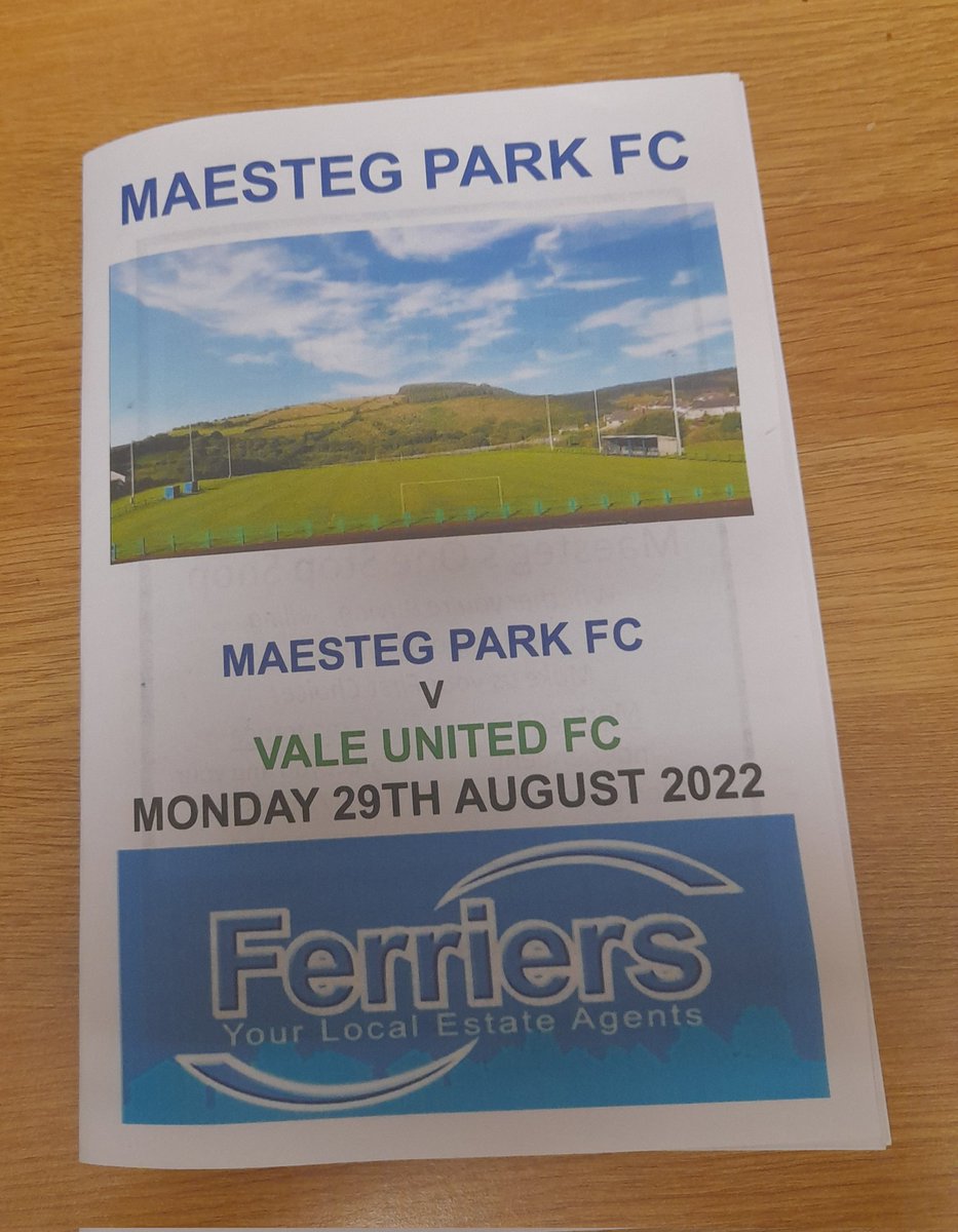 First one in, as we have delivery of the programme for <a href="/MaestegPark2010/">Maesteg Park FC</a> v <a href="/ValeUnitedFC/">Vale United FC</a>. The Hop weekend is getting closer!
<a href="/CollinsWFM/">David Collins</a> <a href="/SWAllianceLge/">SW Alliance League</a> @NonLgeProgs