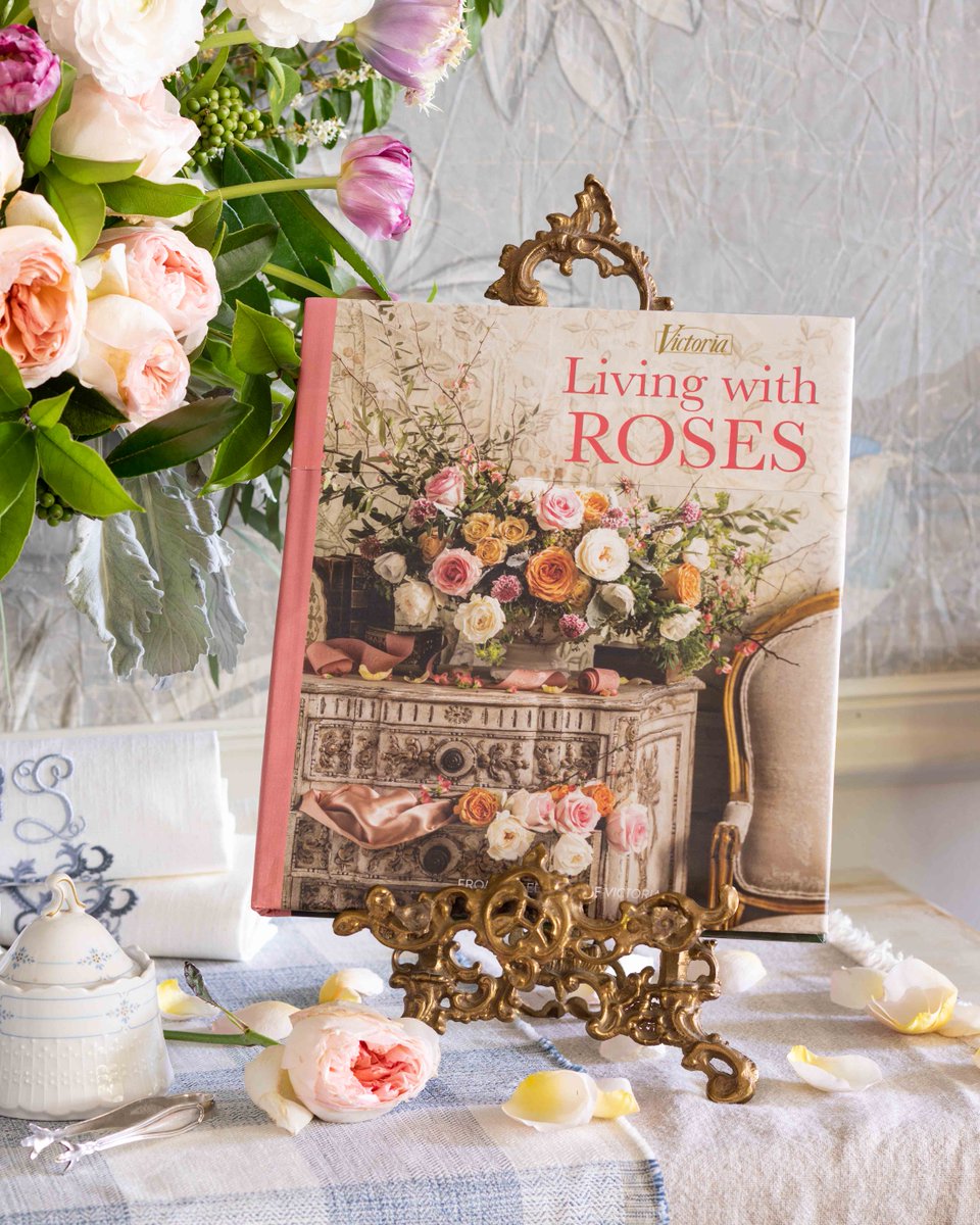 VictoriaMag's tweet photo. We're excited to announce that our latest hardcover volume, Living with Roses, has officially begun shipping and is no longer a pre-order! This breathtaking edition offers bouquets of inspiration and a bounty of floral beauty. Collect your copy at https://t.co/hdxJxeH4x1. 💕 https://t.co/TAVL36oQju