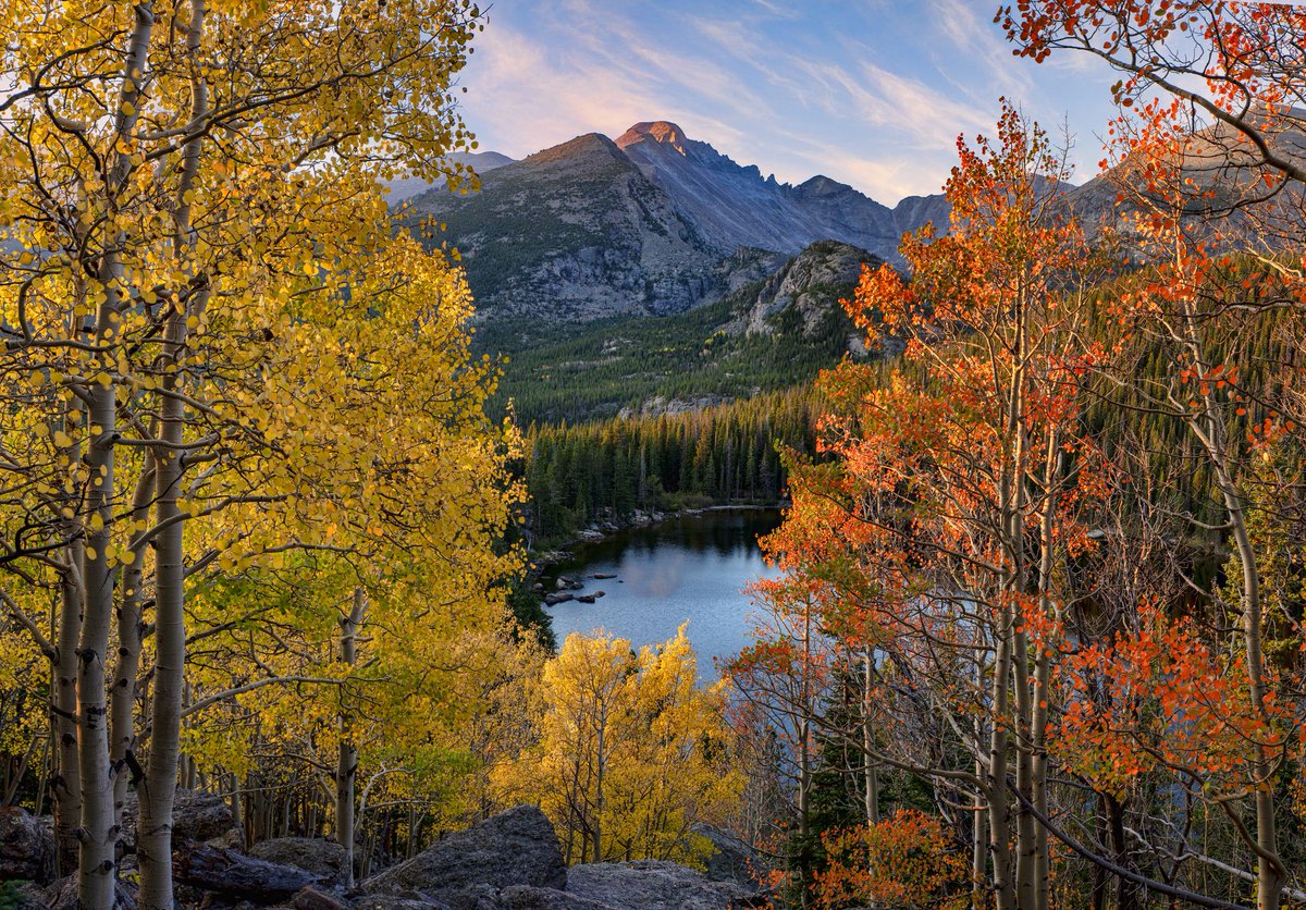 MariaKitchens's tweet photo. Looking for something fun to do in #Colorado? How about visiting this national park? #travelmore  https://t.co/5iydtHdyAA https://t.co/2igRbImrik