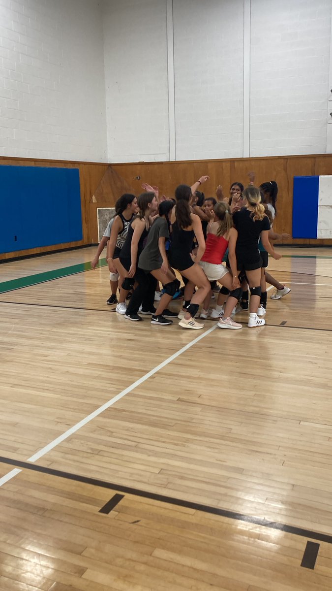 Preseason athletic practices kicked off on 8/22. Girls Varsity Tennis, Girls JV and Varsity Volleyball, Girls Varsity Soccer and Boys JV and Varsity Teams traveled to Oakwood Friends School in Poughkeepsie, NY for camp. #GoFSOwls