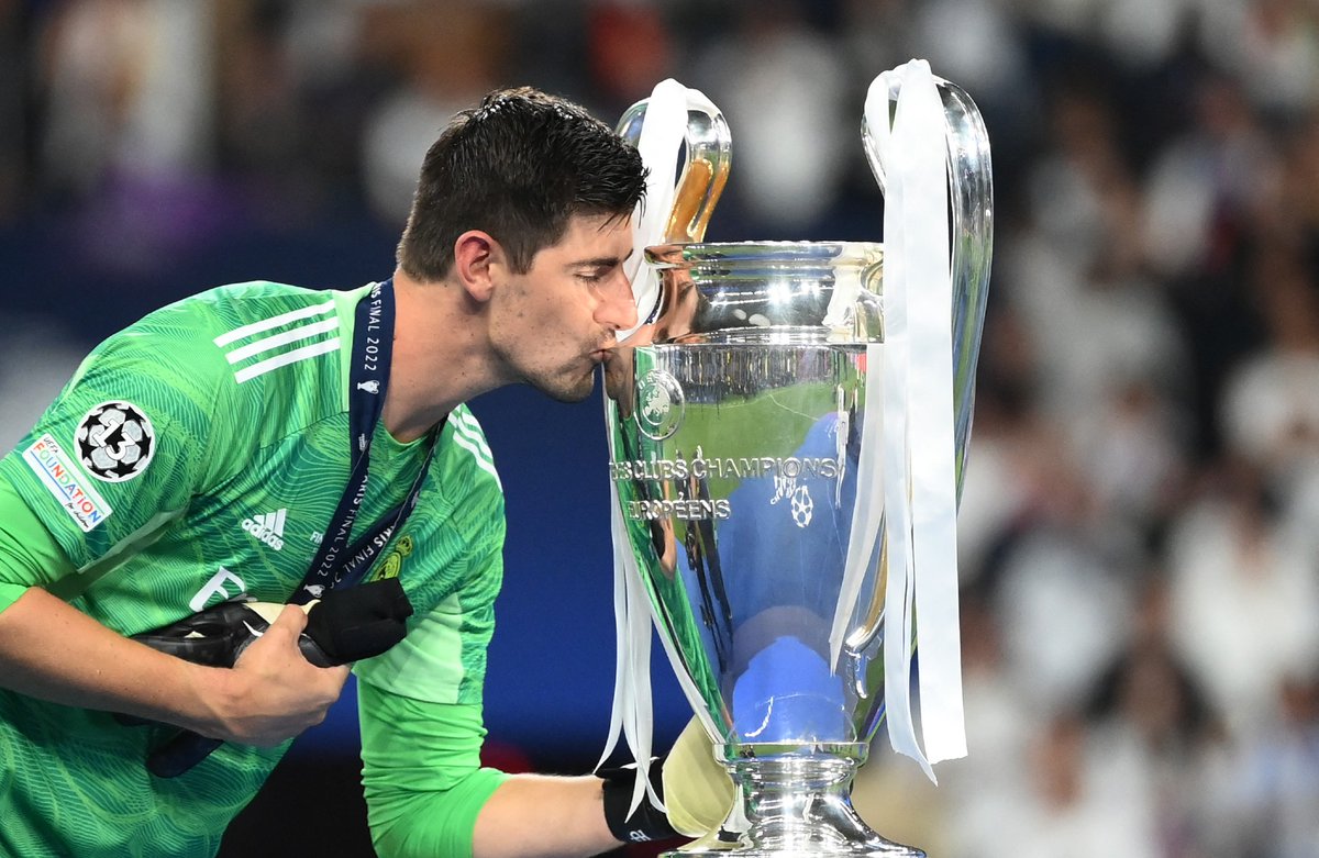 theMadridZone's tweet image. 🚨| UEFA&apos;s technical report has CONFIRMED it - Benzema will be awarded as the best player, Courtois the best goalkeeper and Vinícius as the best youngster. @diarioas #rmalive