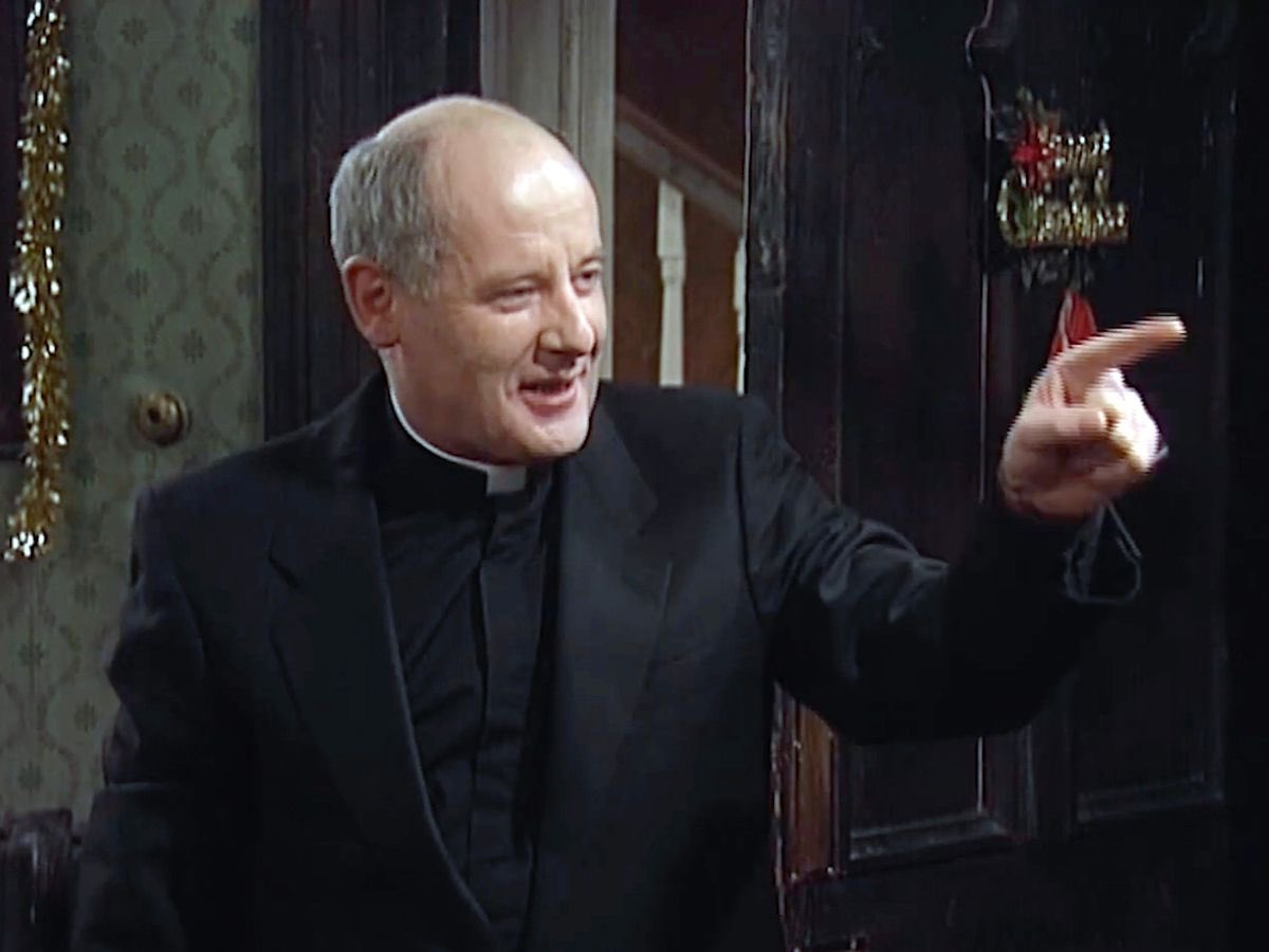 Best thing to happen in #WESTMEATH  since this man was runner up in the Co Westmeath priest of the year competition  #roseoftralee