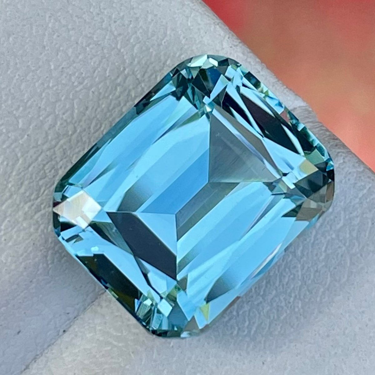 mandarixy's tweet photo. AAA Faceted Swiss Blue Topaz Approximately 13 Carat Single Piece December Birthstone Jewelry.
#December #Birthstone #TopazApproximately #carat #piece #Jewelry #Single #AaaFaceted #finefacetedgems #EtsyEmail
๐https://t.co/Mr28GBf9UA https://t.co/33FMS6mbgJ