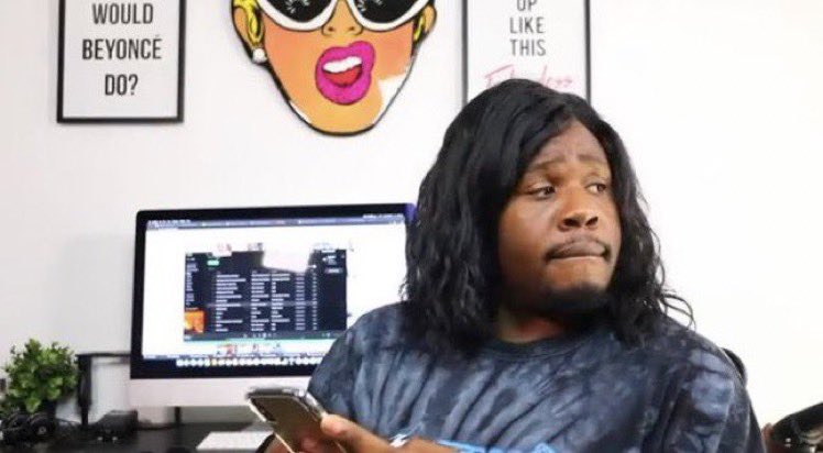 PARTYWGUCCI's tweet photo. @Latto idk but we don’t wanna hear about 

1. birkins 
2 clacos 
3. big latto 
4. your hidden man
5: being the biggest https://t.co/j2c12d5ePa