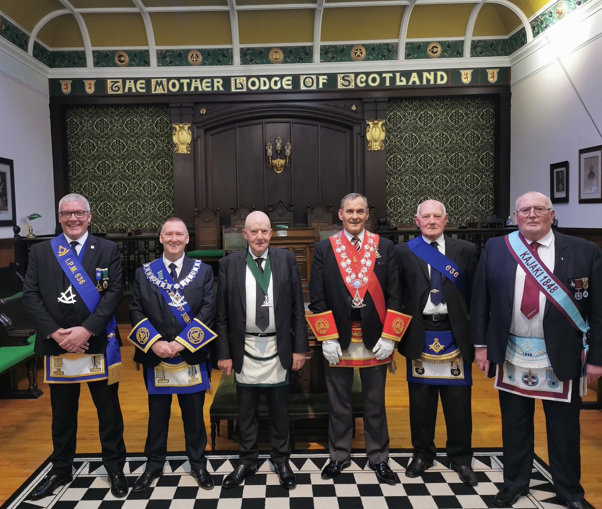 bsj636's tweet photo. Tonight, RWM Bro Alan Dillett, BB Bro Rab Henderson, Bro Tom Jenkins and myself visited The Mother Lodge of Scotland.

Many congratulations to RWM Munro McLean and Office Bearers who passed one candidate to the 2nd or FC Degree.

https://t.co/NguOESEiYC
@bsj636
@636bsj https://t.co/XzJngZdQdx
