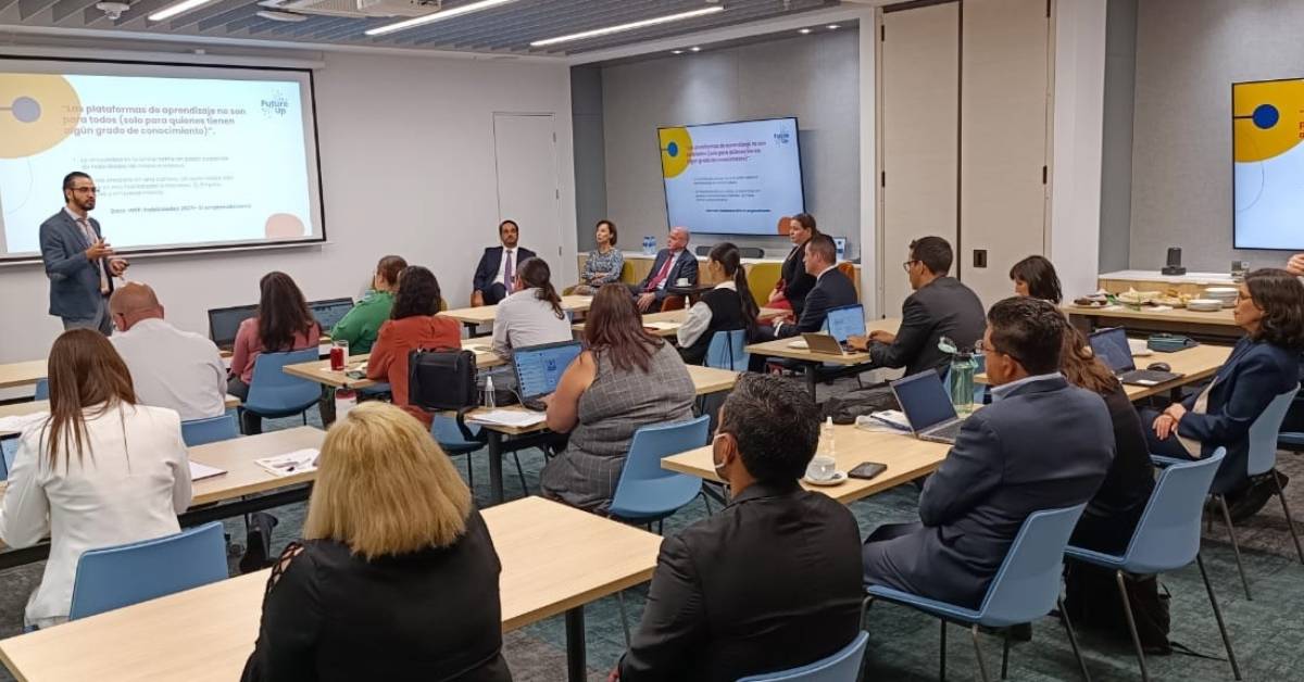 invest_cr's tweet photo. #FutureUp es la plataforma tecnológica, resultado de la cooperación técnica de @IDB_Lab, @FundaCRUSA y CINDE, que facilita el desarrollo de habilidades de alta demanda en #CostaRica 🇨🇷 1/2
🎓 Lea sobre el lanzamiento aquí: https://t.co/o370aFrTOB https://t.co/NJDfRsASga