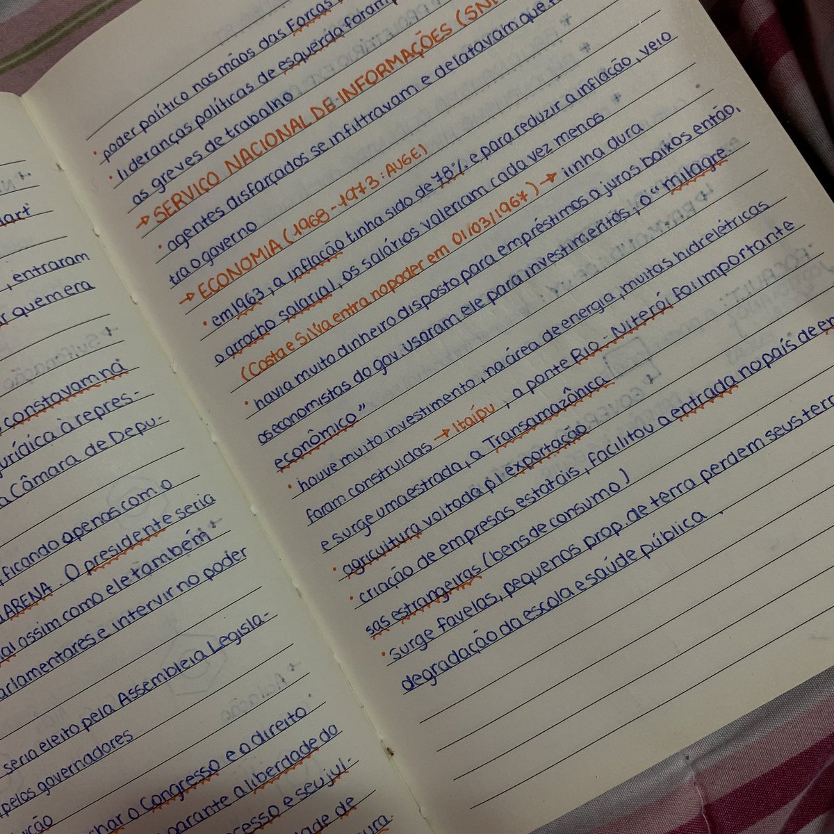 deppstudies's tweet image. esses resumos que fiz no ensino médio me ajudaram TANTOO 🥹🤏🏻