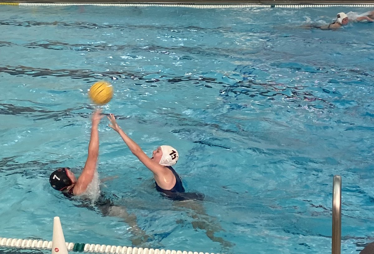 Girls varsity water polo with an exciting win over walnut hills 12-7🤽‍♀️🤽🤽‍♀️🤽🏆🏆
<a href="/Milford_Schools/">Milford Schools</a> <a href="/milford_flock/">Milford Flock</a> <a href="/MilfordPolo/">Milford Water Polo</a> <a href="/ClerSunSports/">Clermont Sun Sports</a>