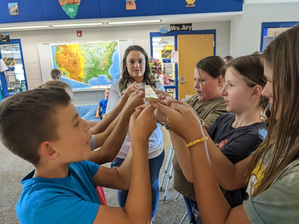 brysontravisedu's tweet photo. First day adventures took many forms here at Dogwood! @KearneyMOEdu https://t.co/i6HK0b15sO