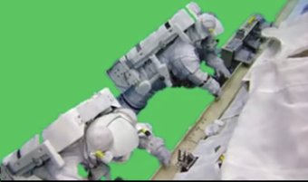 100ItsLevel's tweet photo. From the pool....

To the green screen....

Finally to the "International Space Station"....

Faking "space" is a tedious process. https://t.co/dTqsgEkZlz