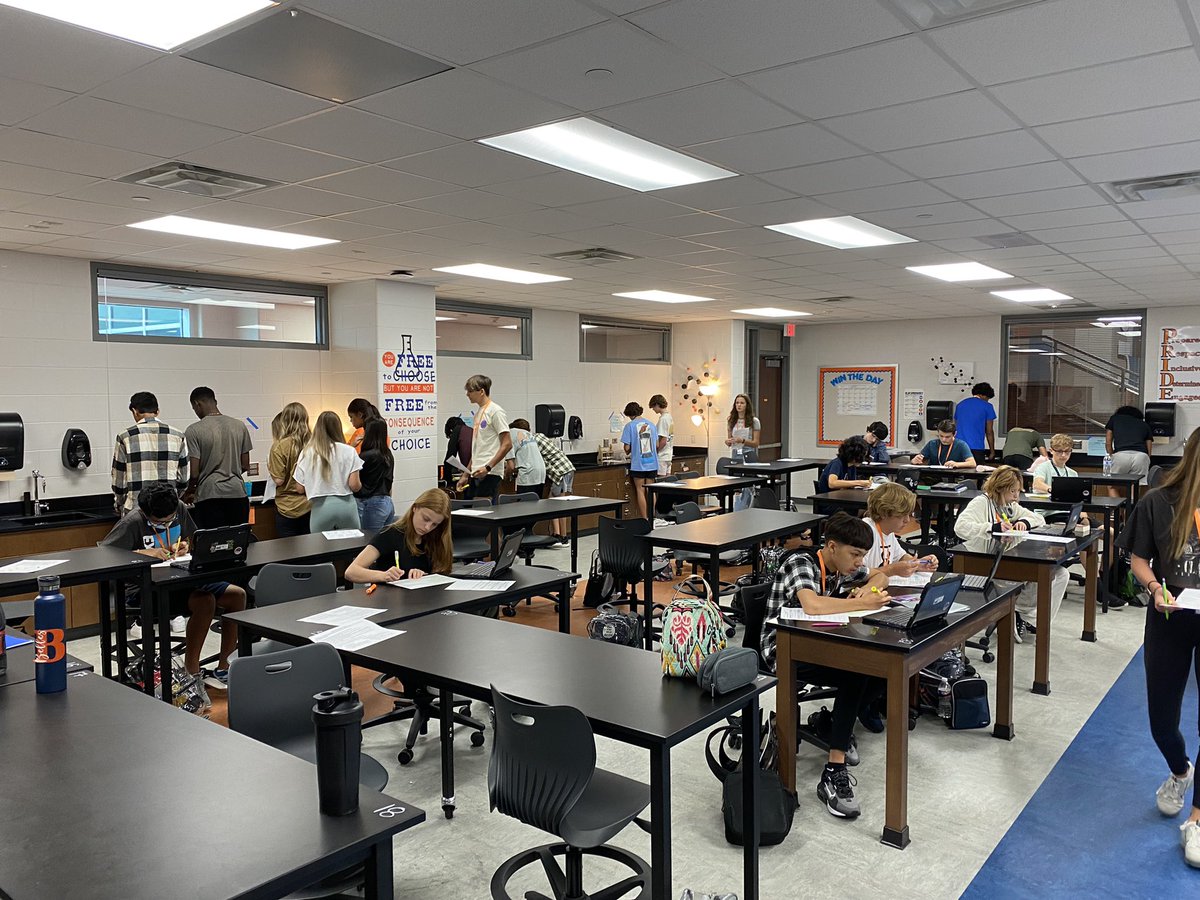 Mrs. Behenna's BHS Chemistry tweet media