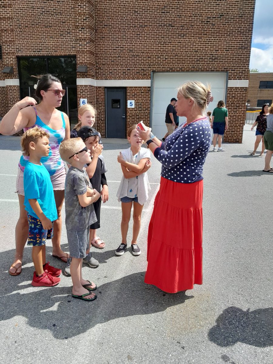 We had a great time today at Popsicles with the Principal!! Thank you to everyone who came out and thank you to our amazing PTO for donating the popsicles!! It’s going to be an awesome year!! <a href="/LowerDauphin/">Lower Dauphin</a>