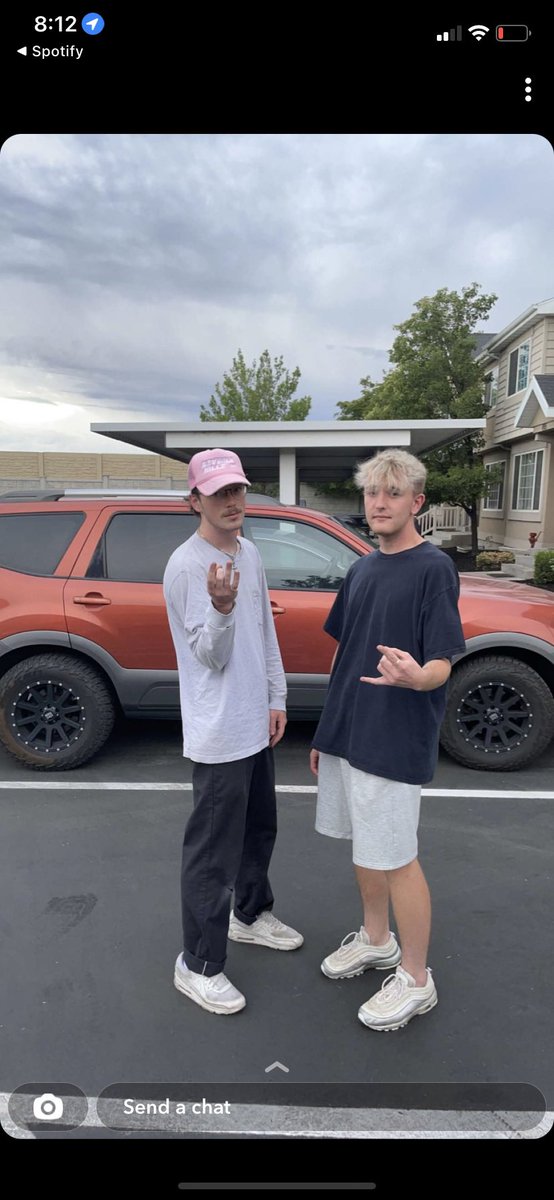 4rosyonly's tweet photo. crazy 6 years making music w these mfs and we ain’t made a bad one yet. keep the fam close ⚡️@majinmaul @6allrrr https://t.co/gFk6LAZbQL