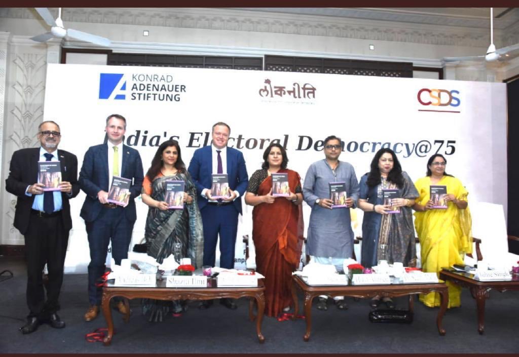 DrSeemaMalik's tweet photo. Attended the launch of the book’Indian Elections’ by Sanjay Kumar &amp; panel discussions organised by LokNiti CSDS about “India’s Electoral Democracy@75 ⁦@PawarSpeaks⁩ ⁦@praful_patel⁩ ⁦@NCPspeaks⁩ ⁦@NCP_NMCspeaks⁩ ⁦@supriya_sule⁩ ⁦ https://t.co/eFogpldONm