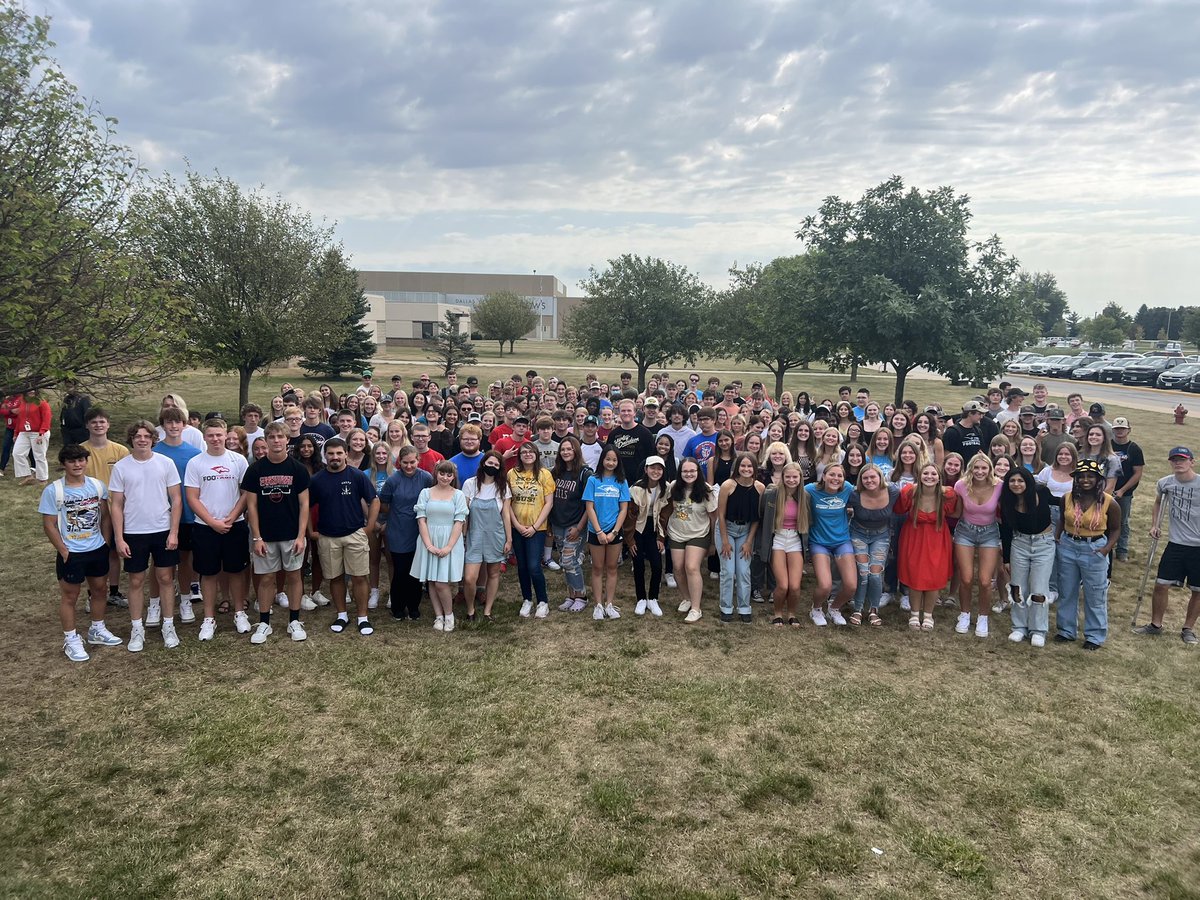 DCGHS's tweet photo. We got to spend time with each grade level class and talked about how we are going to take care of each other this school year, have a positive impact, and change the world every day. This is a special group! #dcgexcellence #zoomout #family https://t.co/gMHA4pnpYu