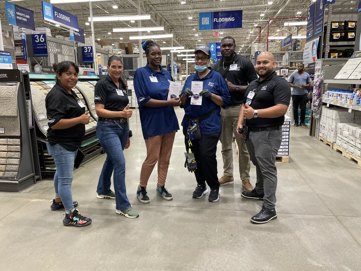 ElvisD1230's tweet photo. Great visit with Nina and team in Woodbridge, NJ!! Awesome job Matt and Team!!! https://t.co/08yVBqv3ZB