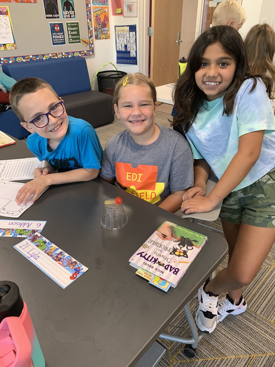 Mr. Williams' Room tweet media