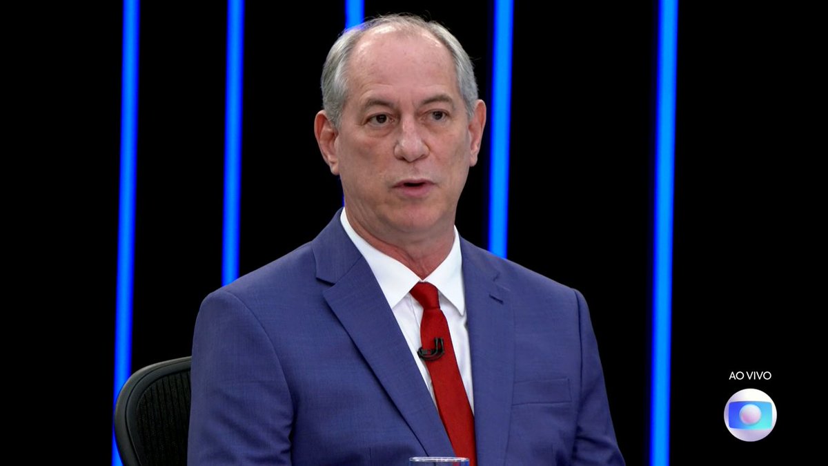 Ciro Gomes é o candidato mais preparado para assumir a presidência. Mas vocês não estão preparados para essa conversa.
#CiroNoJN #JornalNacional