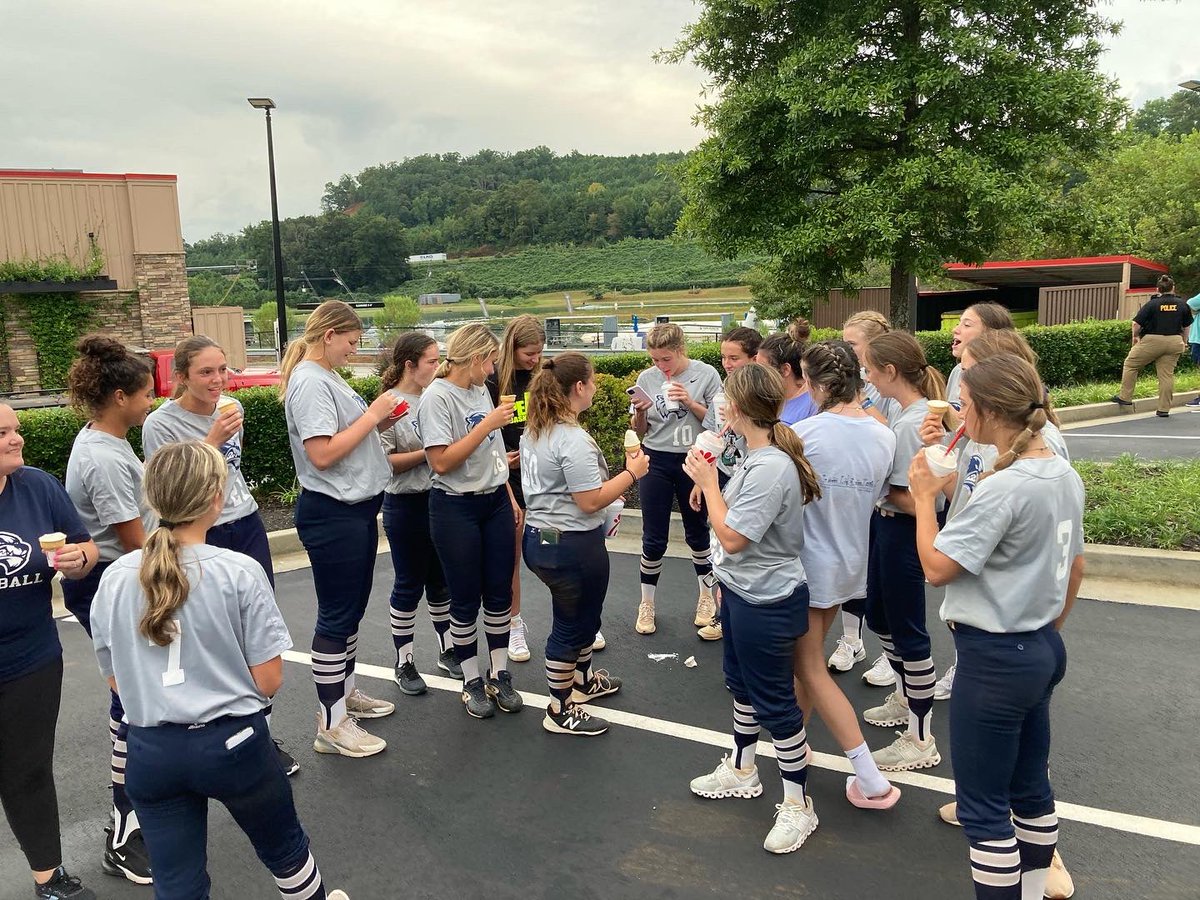 Woodstock Softball tweet media