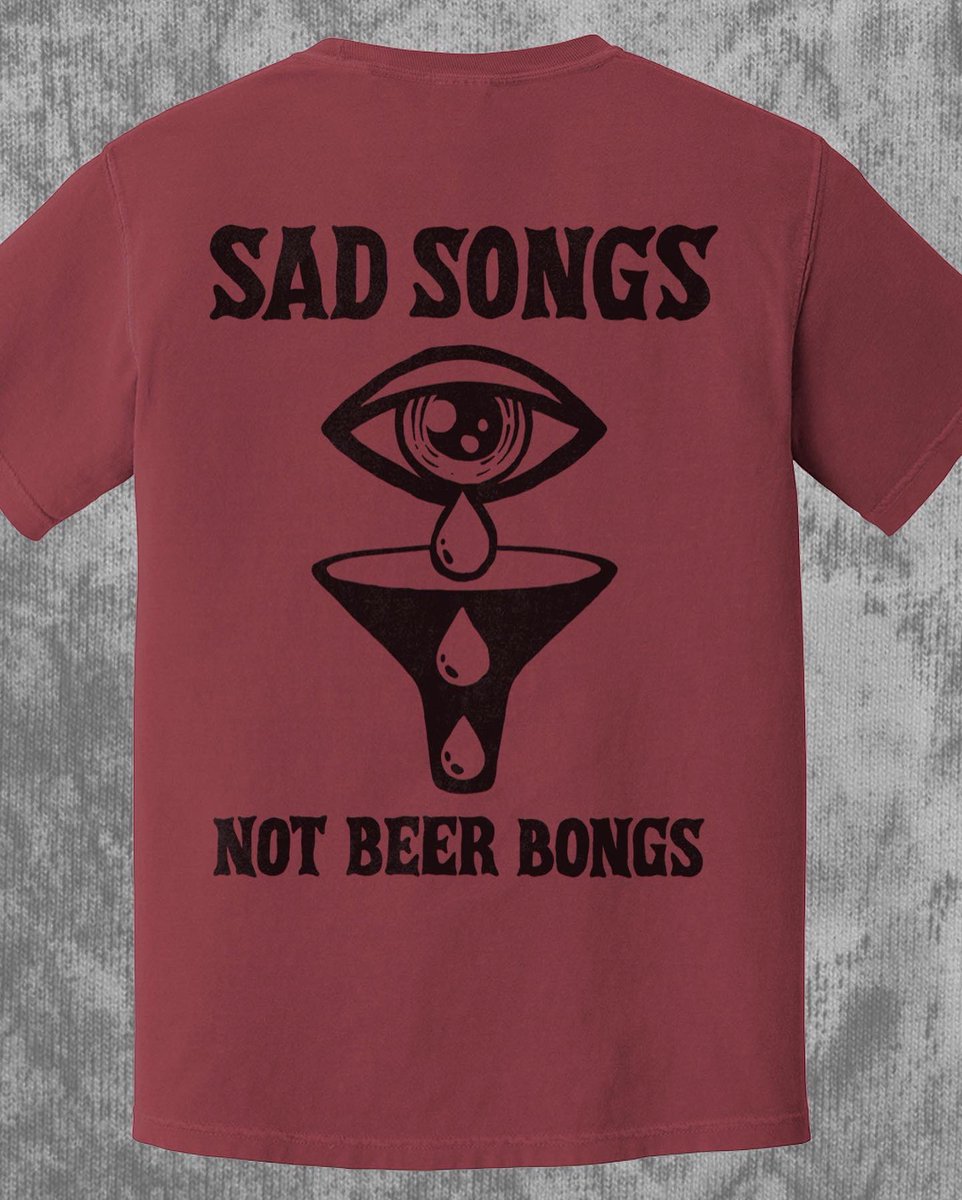School is back and so is emo… that means it’s time to pledge ΣΜΦ. Snag some swag that fits freshmen and elder emos alike. Available from @polyvinylrecords at: 
polyvinylrecords.com/store/tremolo_…