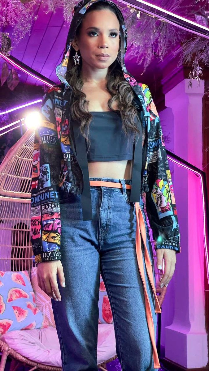 Angiefloreshn's tweet photo. #AngieLievers #TatuadosEnMiCorazónPorSiempre💙💋 #tatuados #newmusic #angielievers사랑해요💙🤞💜 #Music #fyp https://t.co/MtM2T0ubLo