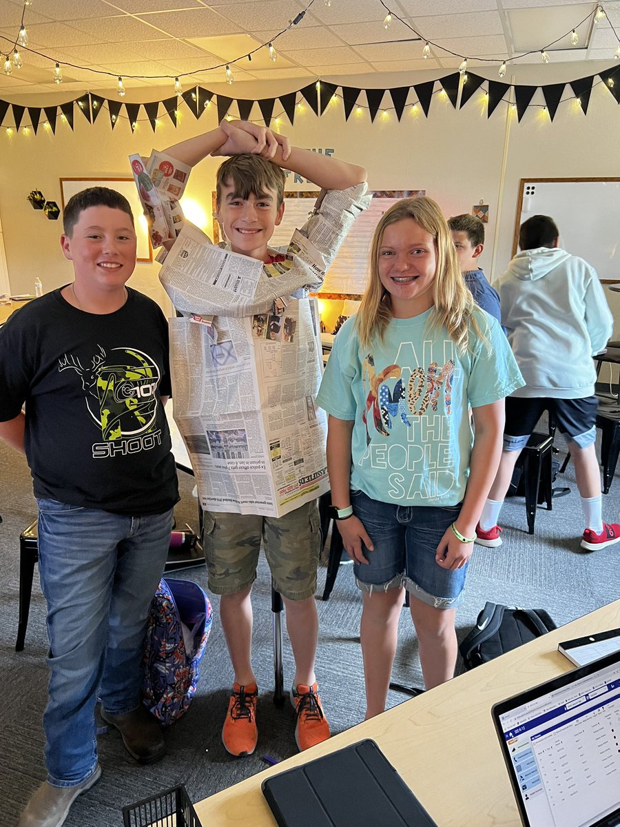 We had a great first day back working on teamwork! <a href="/KCR1SCHOOLS/">Knox Co. RI Schools</a> #iteachmath #relationshipsfirst