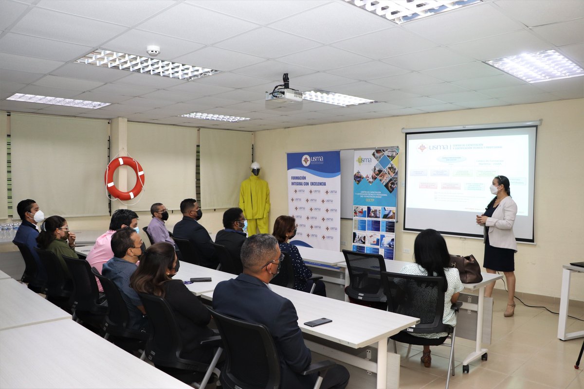 USMApanama's tweet photo. El pasado 19 de agosto, los instructores del Centro de Capacitación y Certificación Técnica y Profesional George Richa Mawad de #USMAPanamá, tuvieron un primer encuentro presencial con su directora, Profa.
@Yenny_Erazo y la vicerrectora académica, Profa. Dalys Sánchez.
#CCCTP https://t.co/NRjnEopZka