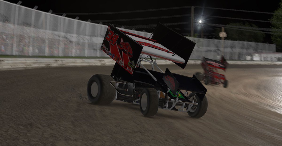 DudesFX's tweet photo. Not bad, was running Top 10 most of the race till I clipped the wall and wrecked. https://t.co/sZWnBl7Efo