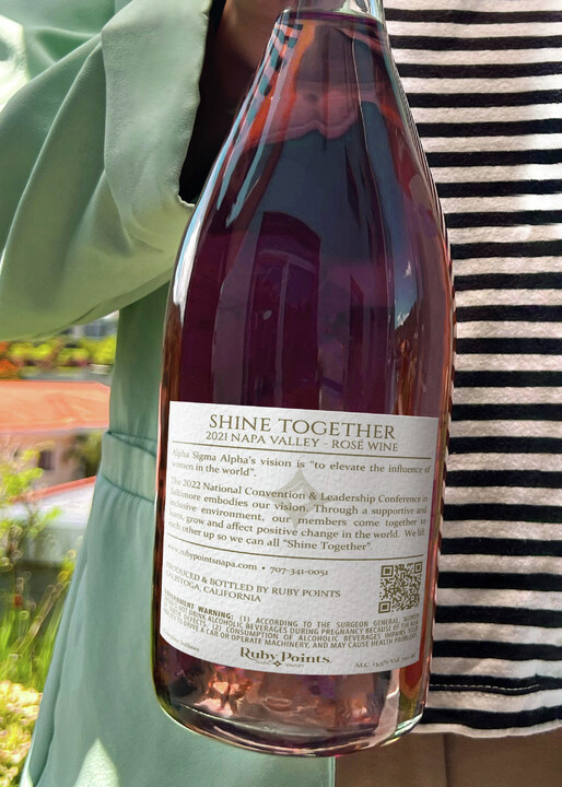 RubyPointsNapa's tweet photo. Rosé all day! Order "Shine Together" - 2021 Rosé now at https://t.co/eYIgkJCdyh
.
.
.
.
#joyouslylive #rubypointsnapavalley #winetasting #winelover #wine #wineoclock #calistoga #napa #napavalley #vineyard #estatewinery #wineryvisit #napavalleywine https://t.co/5nt0M7P2ju