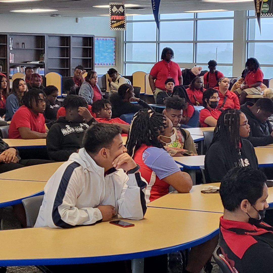 Our first Senior Meeting for the #ClassOf23! 🤩 
❤️💙
<a href="/DWCarterHS/">Dallas Carter High School</a>
<a href="/CCA_CarterHS/">Carter P-TECH</a>
#CarterProud
#LevelingUpBeyondExcellence 
#GameOn
#NoExcusesJustResults