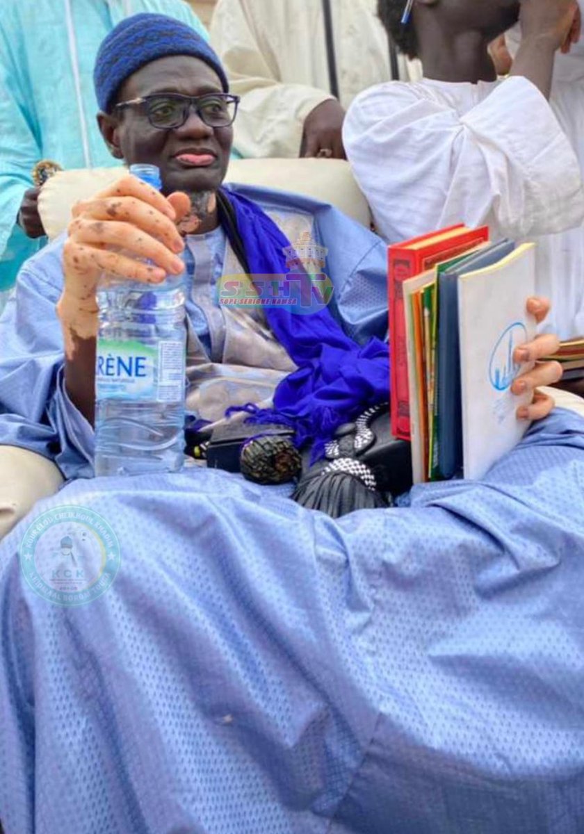 BayeHamsatou's tweet photo. SËRIÑ TUUBAA ne na 
Yéen ñii  di sama ñòñ (Taalibe yi) ! lépp lu ngeen am ci digante àdduna ak Allaaxira;  bés bii moo leen ko may (18 Safar), lu ngeen mucc digante àdduna ak Allaaxira; bés bi mo leen ca muccal, Ku leen  ñee diggante àdduna ak Allaaxira bés bii mo  tax mu ñee len https://t.co/r54hFGJ37p