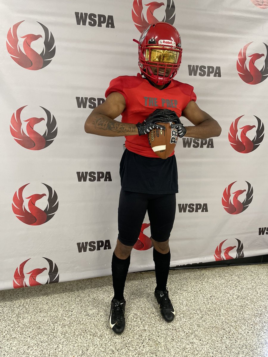 wspafootball's tweet photo. Best WR in the city! @AreionMatthews #weareprep π―ππ₯β€οΈ AM3 π°π΅π² https://t.co/gqANXWLu0m