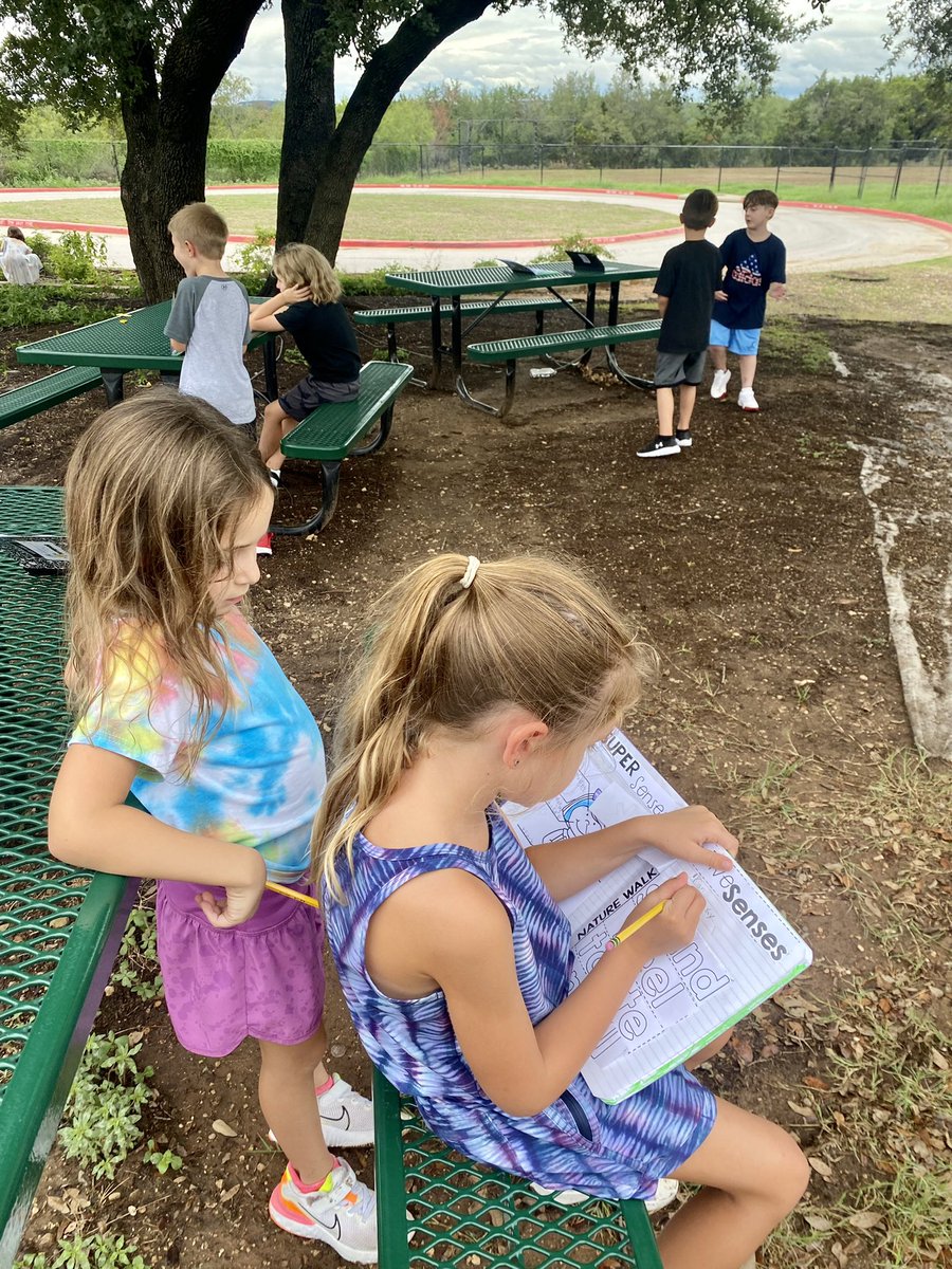 Using our 5 senses during a nature walk through the garden today! 🌻🌿 <a href="/RiverRidgeElem/">River Ridge Elem</a>