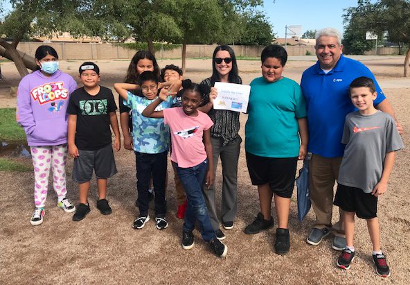 APS_Rich's tweet photo. Itโs Back to School time!
Wrapped up day # 2 of sharing good news with teachers in Toltec, Coolidge, Globe & Casa Grande, Winners of @apsFYI Supply My Class Week 1! More supplies coming soon to these classrooms. https://t.co/Kem0SVRR4D