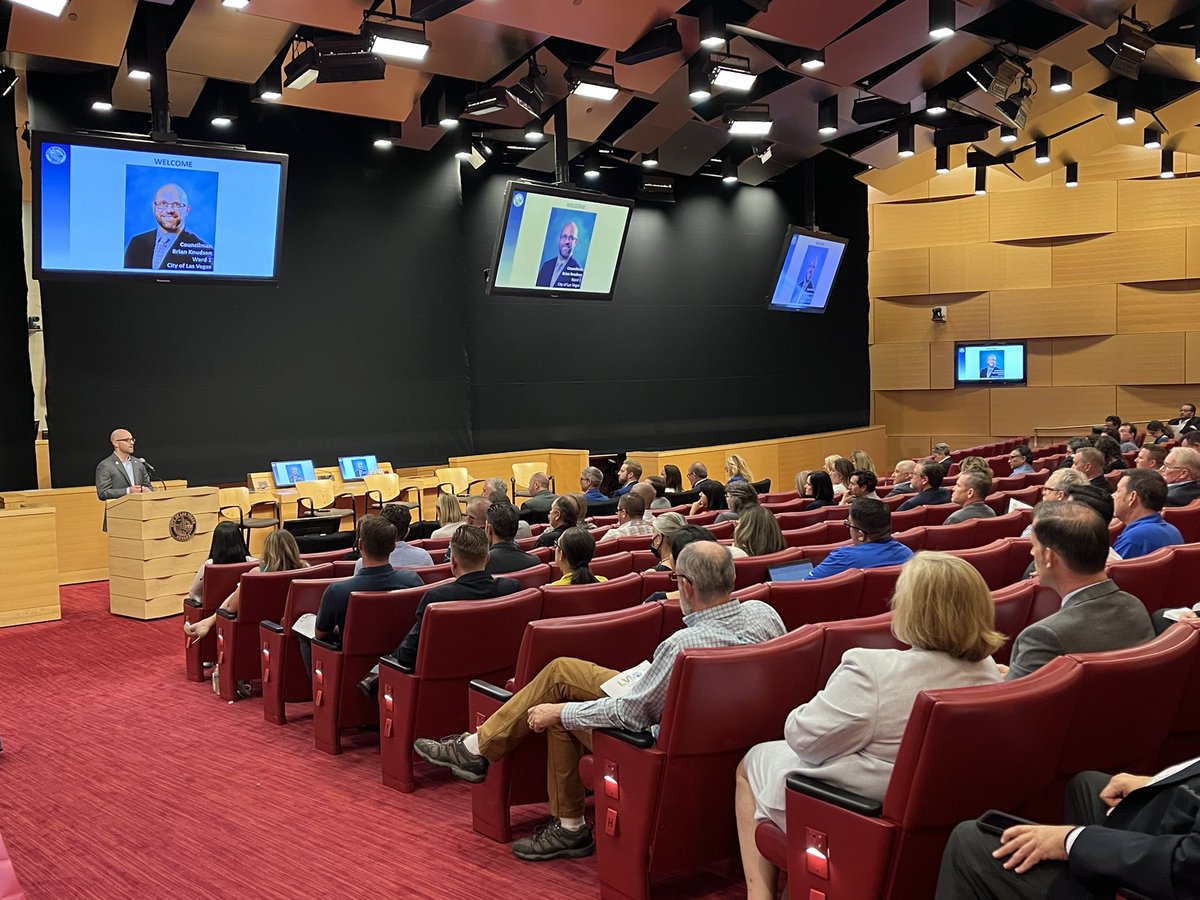 clvbrianknudsen's tweet photo. Thank you to @GovSisolak, @unlvmedicine, &amp; @UMCSN, for partnering with me to unveil plans to invest $70M+ into the #LasVegasMedicalDistrict. I look forward to a new ambulatory care center, a Bsl-3 wet lab, and expansive infrastructure improvements to transform our community. https://t.co/b20F8q3cuG