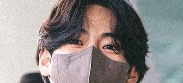 taetaehland's tweet photo. puppy tae eyes 🥺 https://t.co/HST0XwQ8Wy