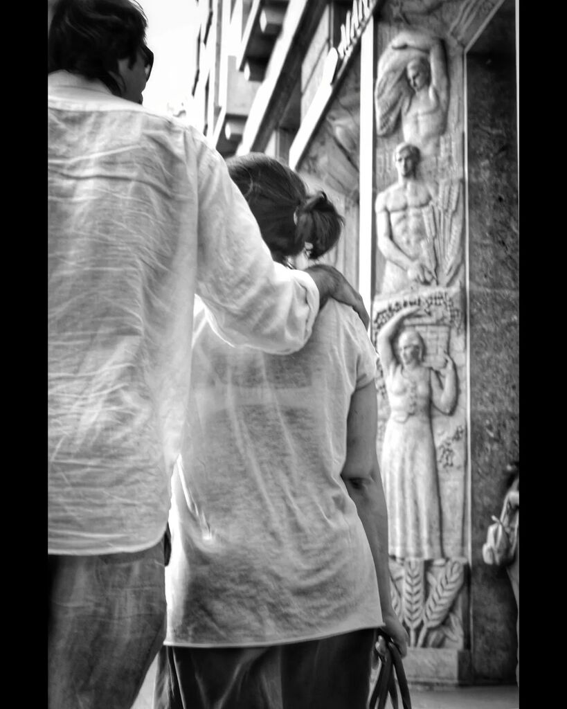 luzfosca's tweet photo. Passeig de Gràcia
Barcelona, Jul 2016
.
.
.
.
.
#fernandoaestevesphoto #passeigdegracia #show_image_bw #bnw_and_noir #bnw_lightandshadow #bnw #bnwstreetphotography #bnw_zone #bnw_streetlife #bnw_of_our_world #alternative_bnw #explore_bnw #passion_for_bnw… https://t.co/Og1zVZAkNJ https://t.co/e4eI5yx4fG